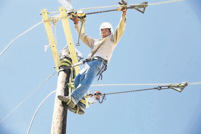 Partidos políticos crean frente en Sinaloa contra CFE por excesivas tarifas eléctricas