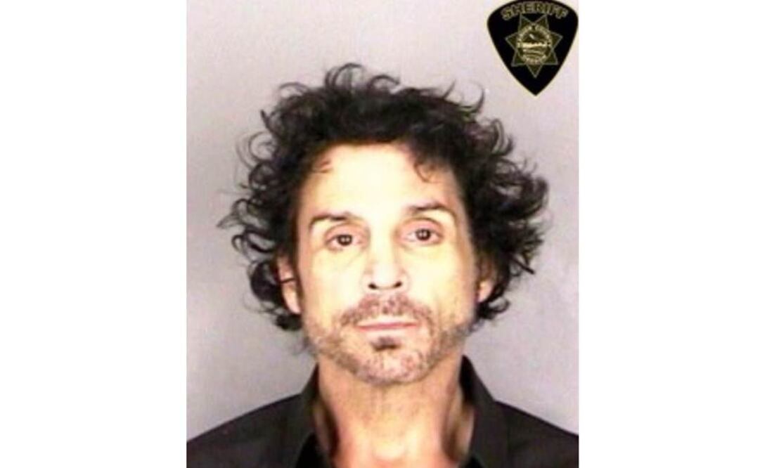 El músico es acusado de violar a su esposa, abusar sexualmente de ella, coerción y por el uso ilegal de un arma. FOTO: Especial