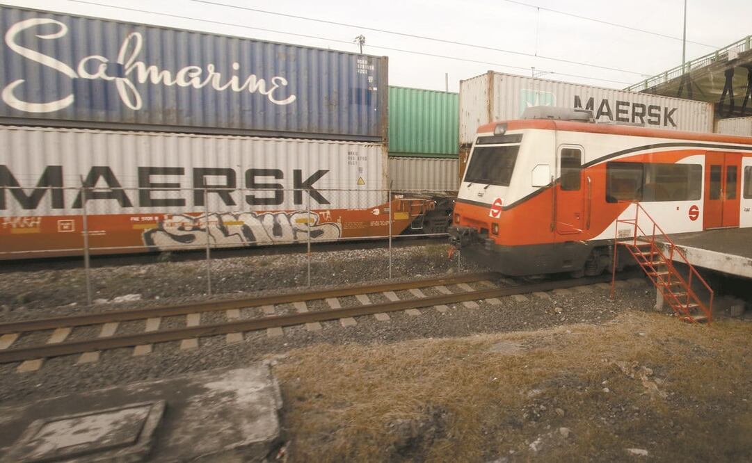 La ampliación del tren ha generado descontento entre vecinos del Edomex.