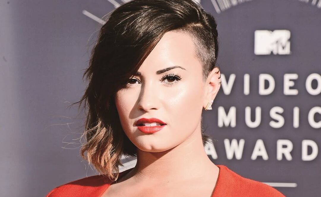 Lovato trata de ayudar a través de su influencia a otras personas (ARCHIVO EL UNIVERSAL)