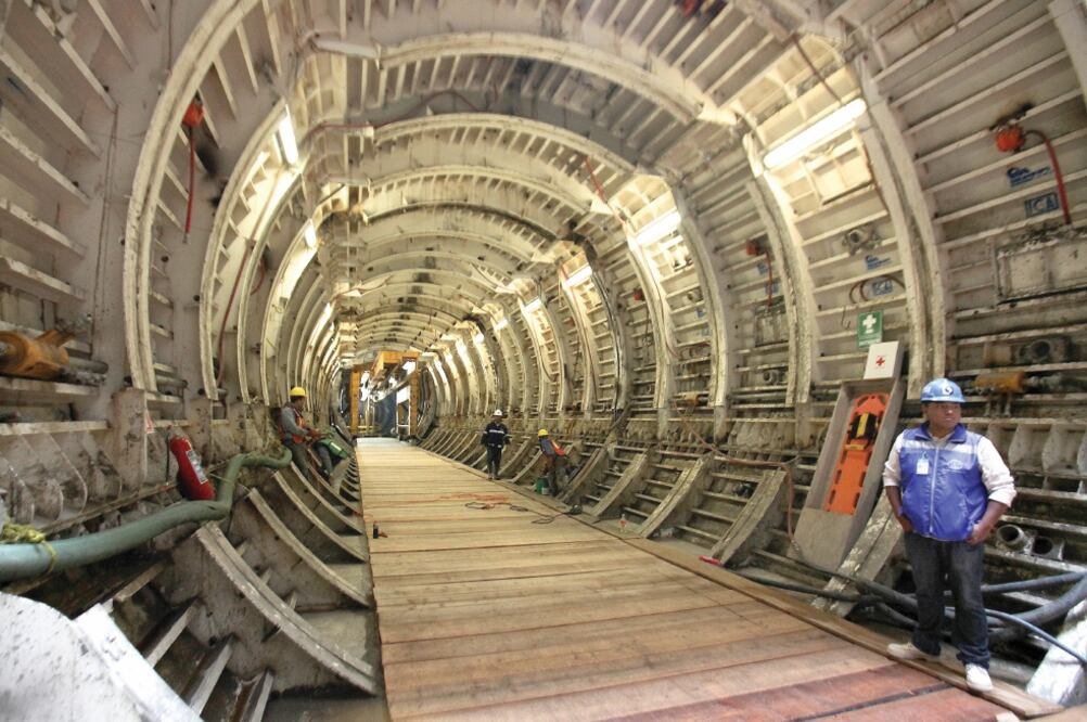 Entre las obras que faltan destacan las conexiones del drenaje de la Ciudad al TEO, particularmente en las zonas oriente y sur. Foto: ARCHIVO EL UNIVERSAL