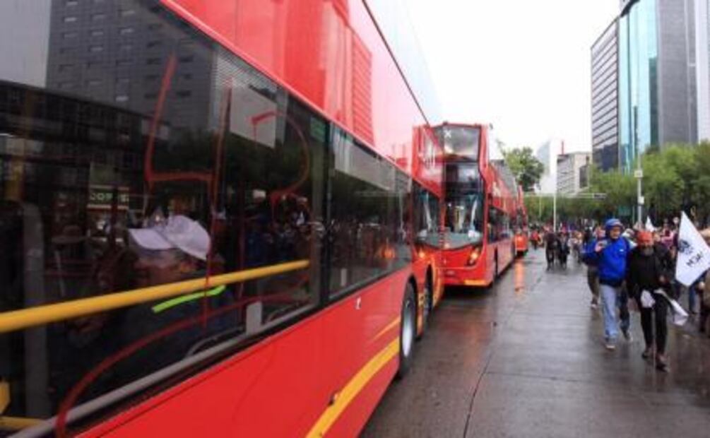 Minuto a minuto de la marcha conmemorativa a 4 años de la desaparición de los 43