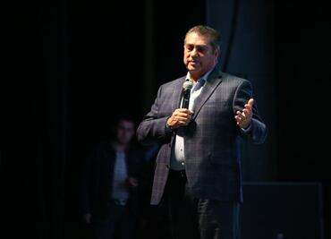 Política de dádivas de AMLO provocará recesión “en los estados que sostienen al país”: El Bronco