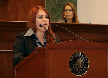 Diputada vinculada con 'El Chapo' continúa declarando