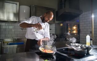 Cómo cocinar con tequila: 3 recetas para transformar tus platillos