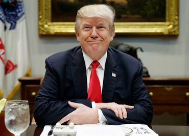 Trump confirma que planea trasladar embajada de EU a Jerusalén; no fija fecha