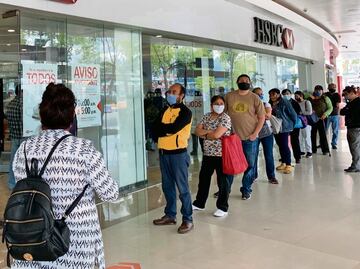 Hacienda ajusta reglas para los bancos que ayudan a la Tesorería a recibir declaraciones fiscales y recaudar impuestos