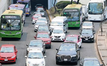 Este miércoles 2 de septiembre no circulan autos con engomado rojo