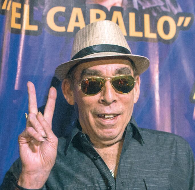 Su última actuación pública fue hace dos semanas en Aguascalientes en la obra de teatro La Semesienta, donde fue ovacionado por más de 5 mil personas (ESPECIAL)