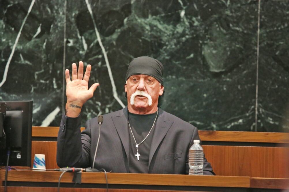 El luchador acudió a los tribunales para detener la difusión de un video que evidenció una infidelidad (CORTESÍA)