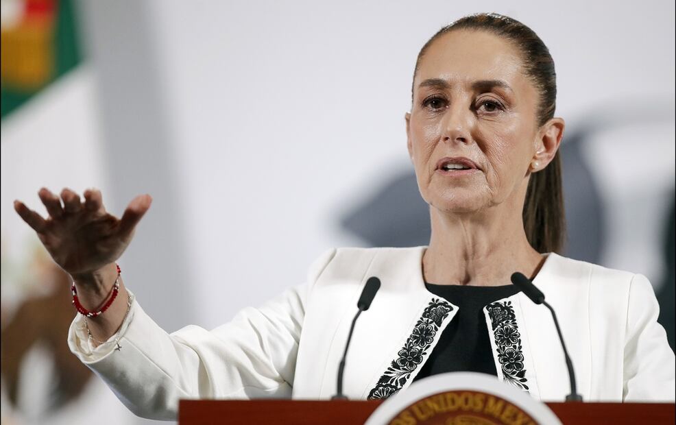 La Mandataria federal indicó que “si es necesario”, se reunirá con colectivos de personas buscadoras y con familiares de personas desaparecidas, pero por el momento los seguirá atendiendo la titular de la Secretaría de Gobernación (Segob), Rosa Icela Rodríguez. Foto: EFE