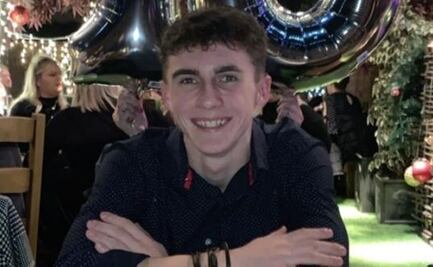 Joven de Reino Unido despierta de un coma de 10 meses sin saber qué es el Covid-19