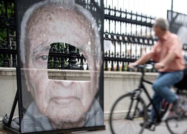Destruyen exposición sobre víctimas del Holocausto
