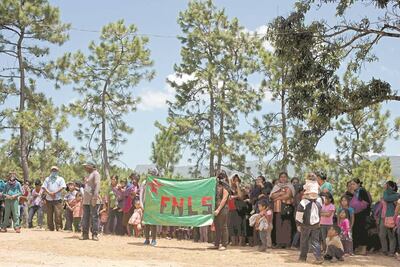Ofrece FNLS liberar a policías retenidos