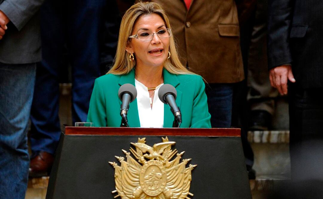 El gobierno de Jeanine Añez rompió relaciones diplomáticas con Cuba (Foto: AFP)