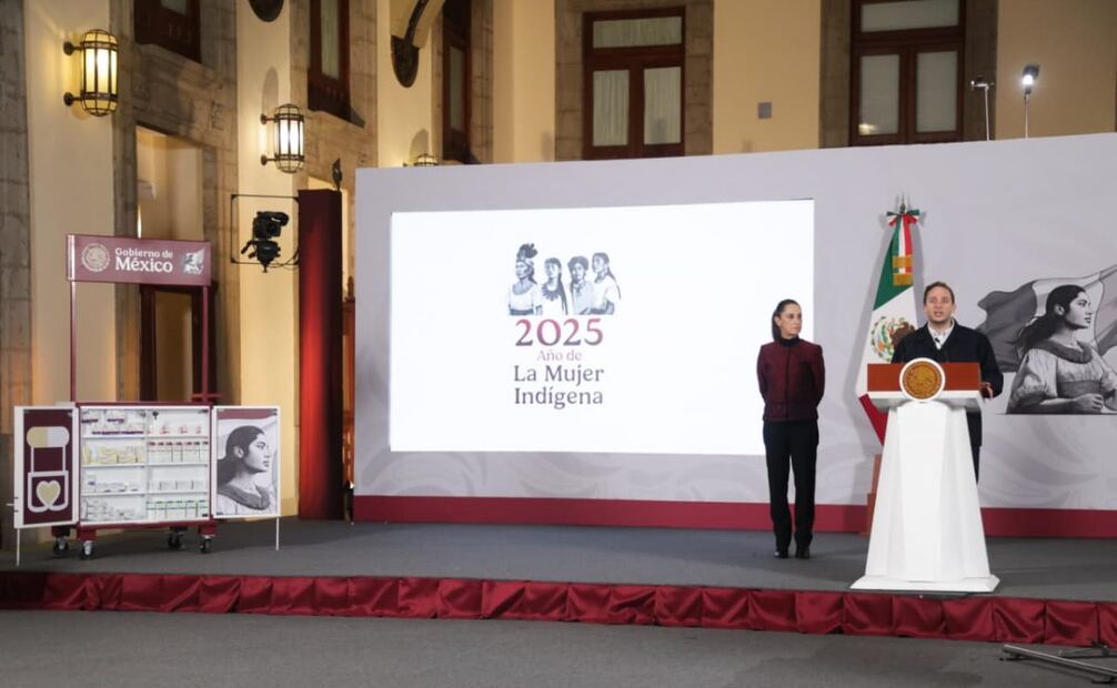 Aspecto de uno uno de los estantes del programa “Farmacias del Bienestar” que iniciará en el Estado de México, según lo informado por la presidenta Claudia Sheinbaum en la conferencia matutina de este martes 2 de diciembre de 2025. Foto: Carlos Mejía/ EL UNIVERSAL