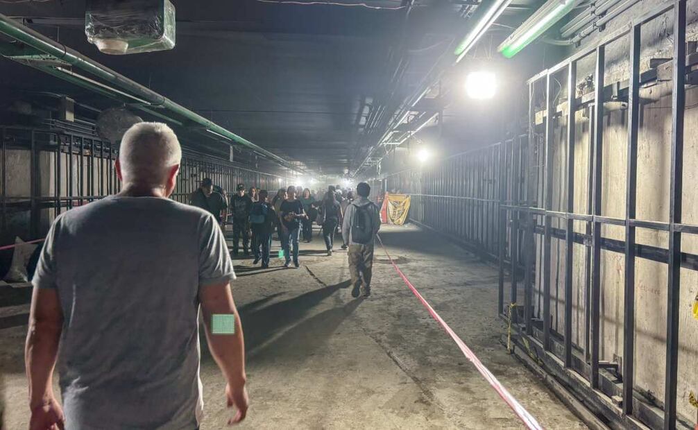 Usuarios han mostrado su molestia debido a los trabajos de remodelación que se llevan a cabo en la Línea 2 del Metro. Foto: Santiago Cadena / EL UNIVERSAL.