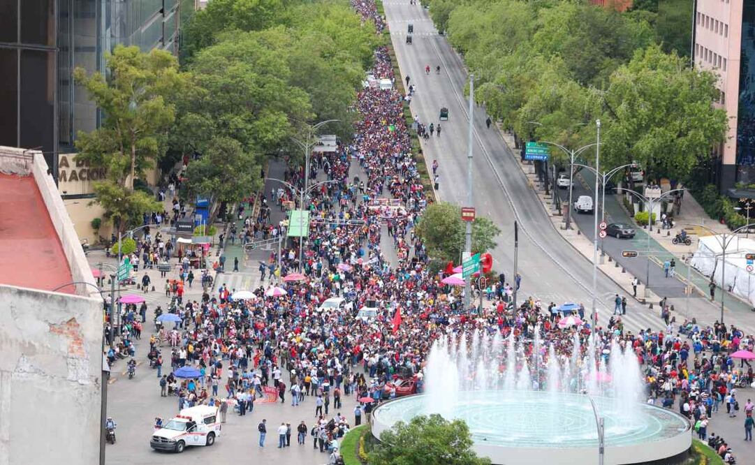 Maestros de la CNTE se movilizan en la Ciudad de México. Foto: Axel Sánchez/ EL UNIVERSAL