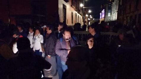 Manifestantes piden la destitución de Romero Deschamps del sindicato petrolero