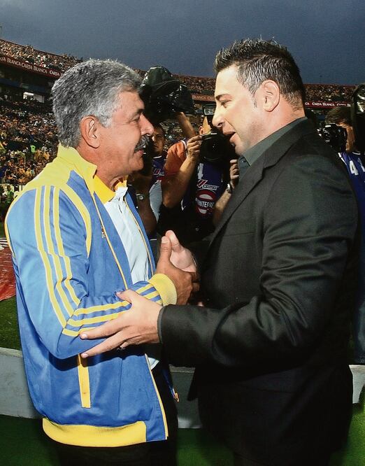 Ricardo Ferretti y Antonio Mohamed, en el mano a mano norteño. FOTO: ALFREDO LÓPEZ. JAM MEDIA