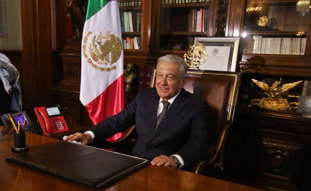 Por primera vez, el presidente Andrés Manuel López Obrador ofreció un recorrido por salones y oficinas de Palacio Nacional. Foto: Carlos Mejía/EL UNIVERSAL