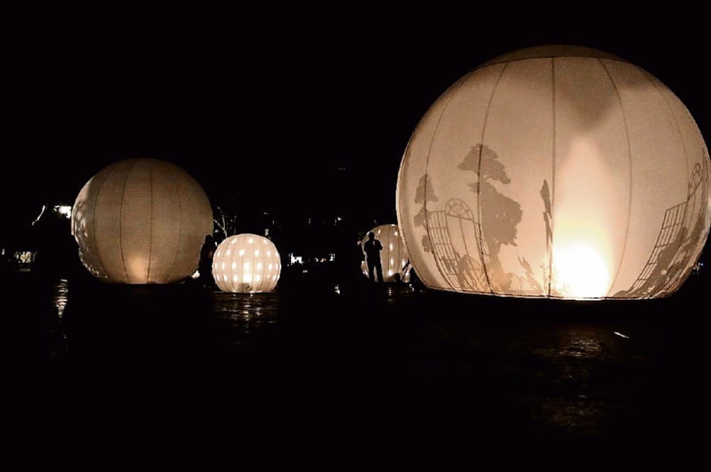 La compañía canadiense Lucion Media instaló su obra en la Plaza Grande. (CORTESÍA FILUX Y AYUNTAMIENTO MUNICIPAL DE MÉRIDA)