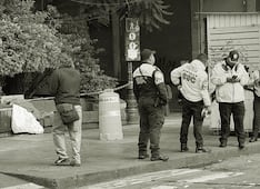 Hallan sin vida a hombre en jardinera en calles de la colonia Centro; autoridades determinarán las causas de la muerte 