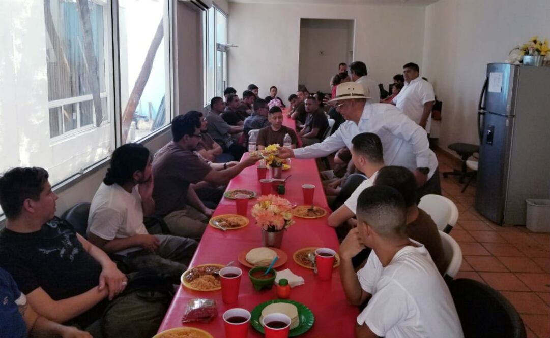 En Tamaulipas, mediante programas y políticas públicas en favor de los migrantes, se les proporciona albergue, ropa y traslados locales. FOTO: ESPECIAL