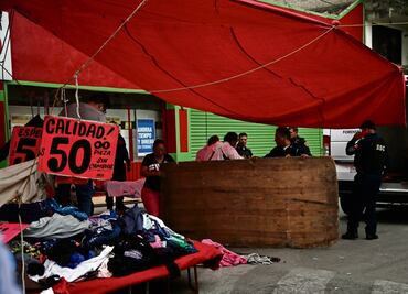 Ligan asesinatos y extorsiones en tianguis