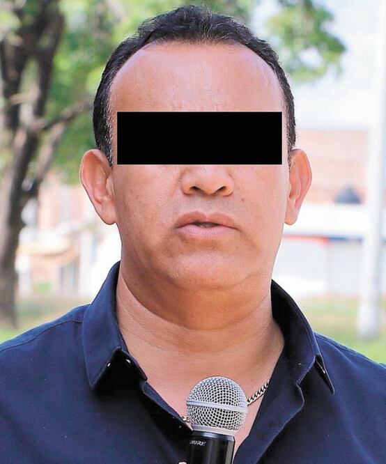 Indagan a exalcalde. La FGE investiga al exalcalde de Cortazar, Hugo Estefanía Monroy, por una supuesta conversación con un miembro del Cártel de Santa Rosa de Lima. ESPECIAL