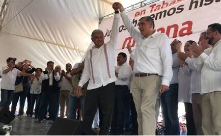 Reitera AMLO a Fox que le quitará su pensión presidencial