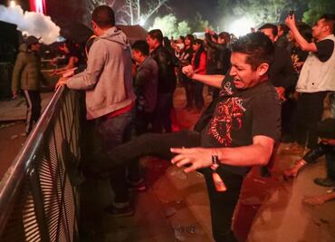 Knotfest se sale de control por retrasos de Evanescence y Slipknot