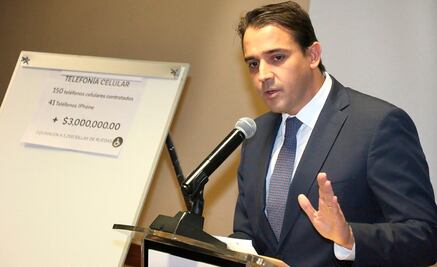 Funcionarios municipales de SLP se quedan con iPhones