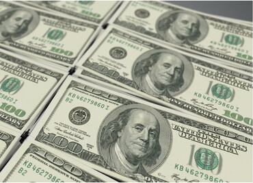 Repunta dólar 26 centavos tras degradación de nota a México