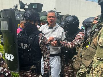 FOTOS: Así fue la llegada de Jorge Glas, exvicepresidente ecuatoriano, a la prisión de máxima seguridad La Roca