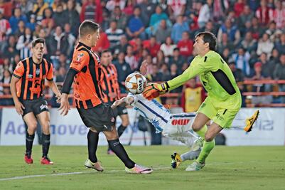 Le cae rayo al campeón 