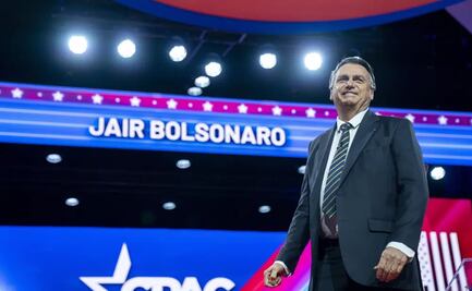 Bolsonaro regresa a Brasil y advierte a Lula: "No va a hacer lo que quiera"