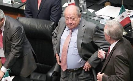 Sindicato petrolero bloquea información de Romero Deschamps