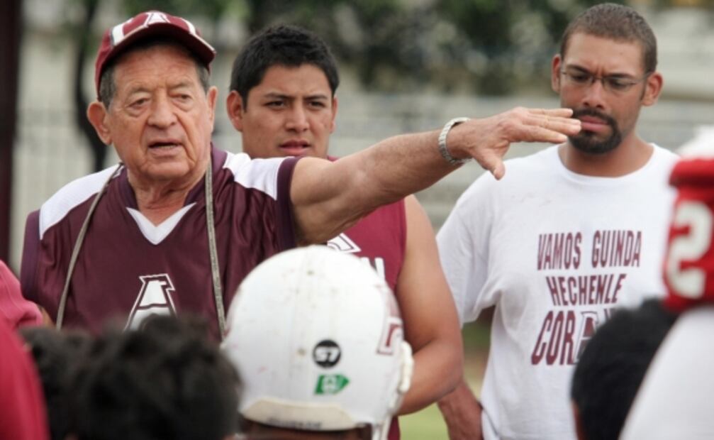 Leyenda del IPN aplaude final entre Burros y Águilas
