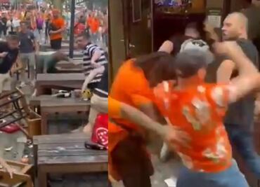 Aficionados de Países Bajos e Inglaterra protagonizan pelea campal previo a la semifinal