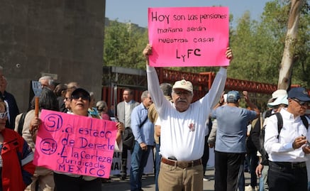 Dan revés a jubilados con "pensiones doradas"; juez desecha amparos contra la reforma de Sheinbaum