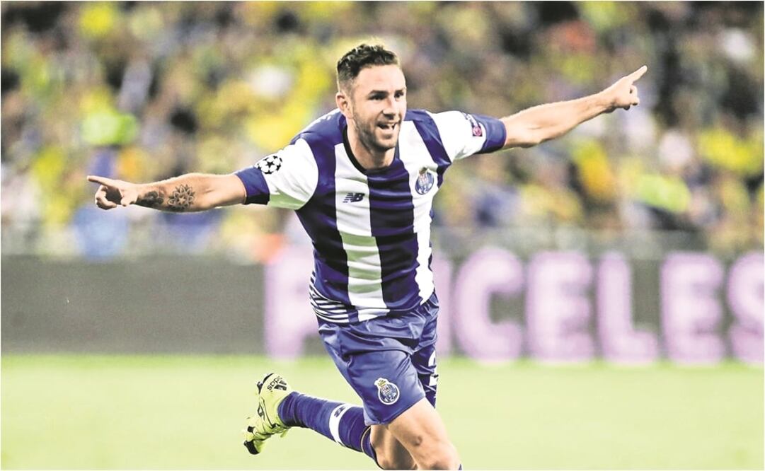 Xinhua. Miguel Layún