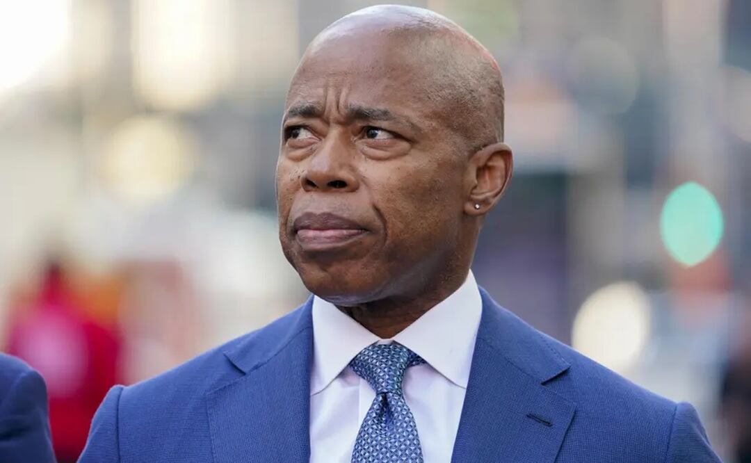 El alcalde de la ciudad de Nueva York, Eric Adams, es investigado por corrupción pública y para saber si él y su campaña conspiraron con el gobierno turco ese año para recibir donaciones extranjeras ilegales. Foto: AP/Archivo