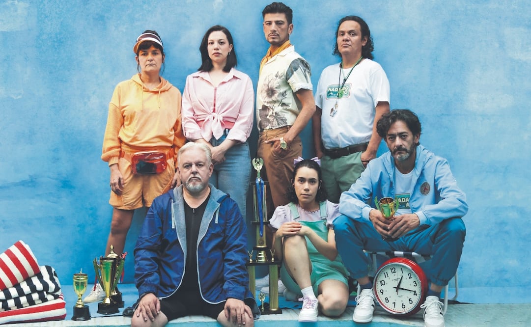 Fila superior, de izquierda a derecha: Tania Mayrén, Daphne Kelker, Uriel Ledesma y Leonardo Zamudio; fila inferior: Carlos Fernández, Sunem Serrano y Hamlet Ramírez. Foto: Héctor Ortega