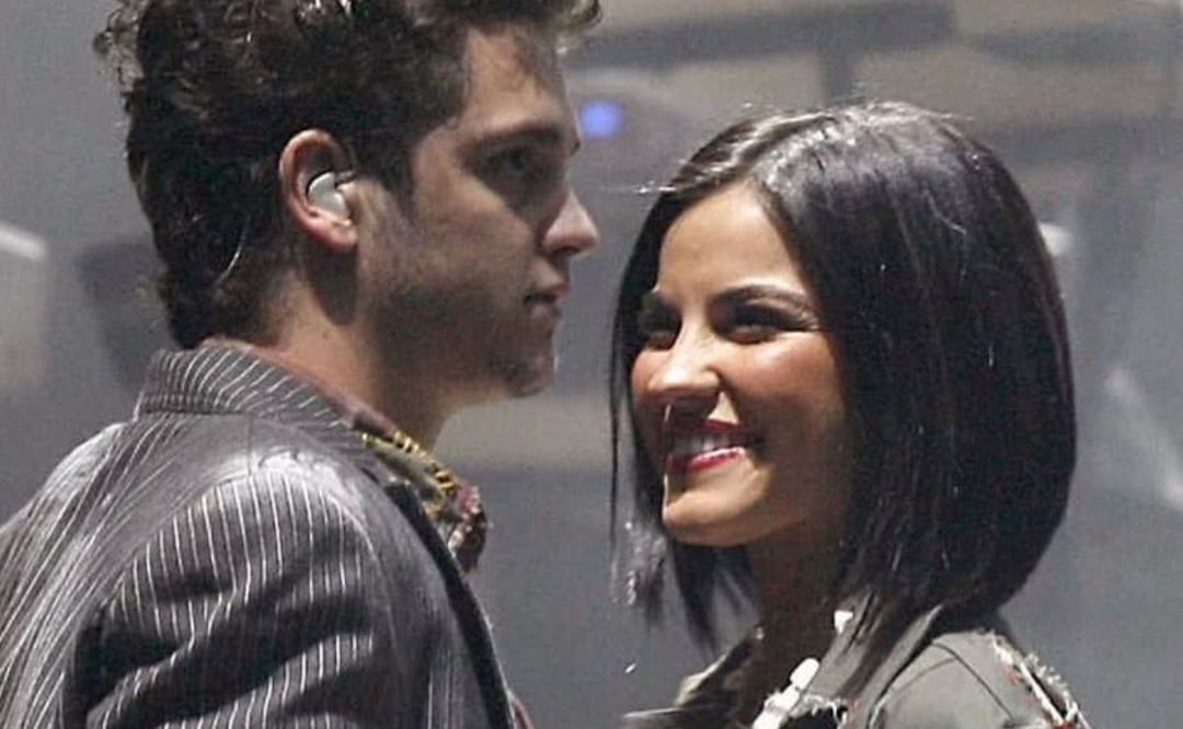 Maite y Christopher en "Rebelde". Foto: Instagram @rebeldeofiicial
