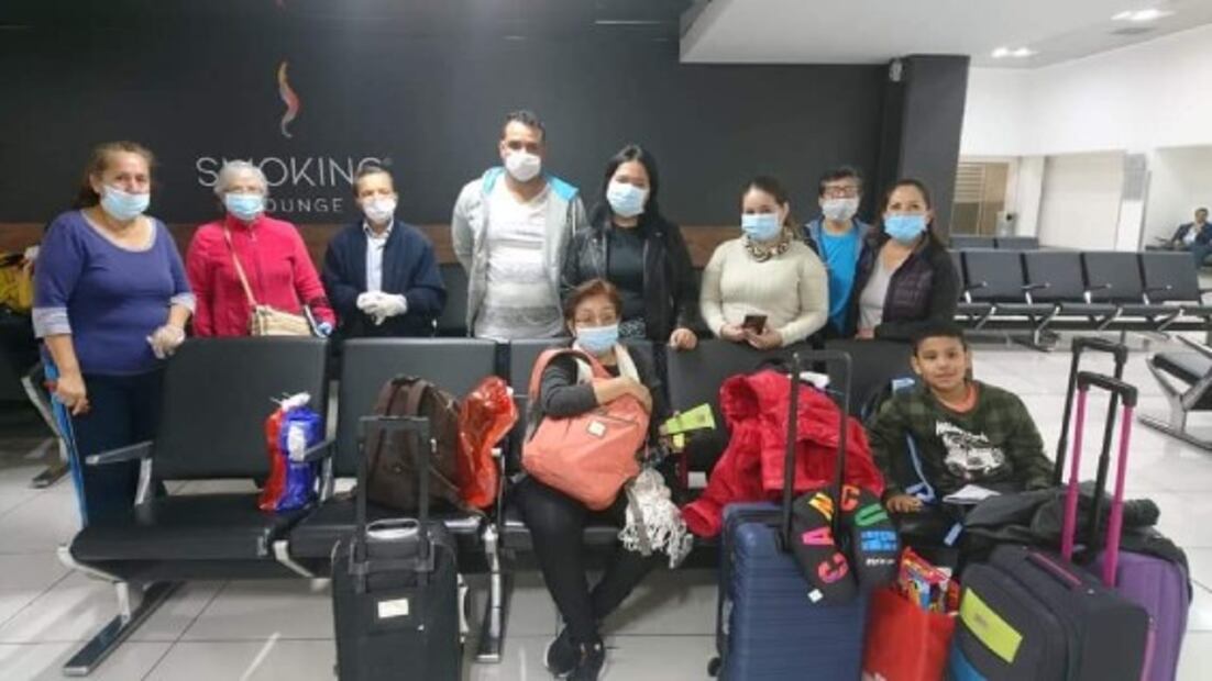 Retornan 86 ecuatorianos a su país; repatriarán a mexicanos