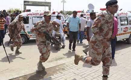 Pakistán: mueren 43 personas tras tiroteo contra autobús