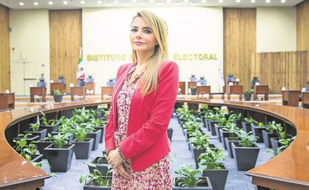 La consejera del INE Carla Humphrey Jordan ha aportado a la paridad de género en las elecciones. Foto: Germán Espinosa/ EL UNIVERSAL.