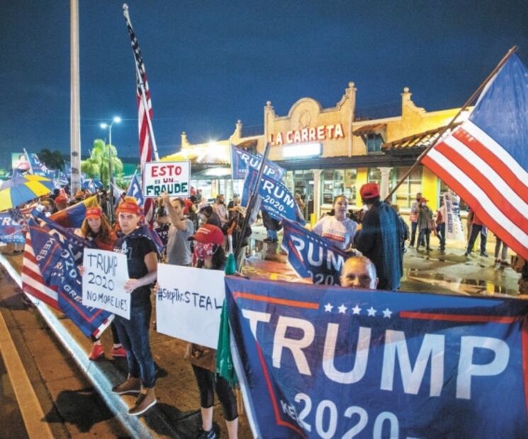 Revés legal a Trump: conteo no para; Biden avanza