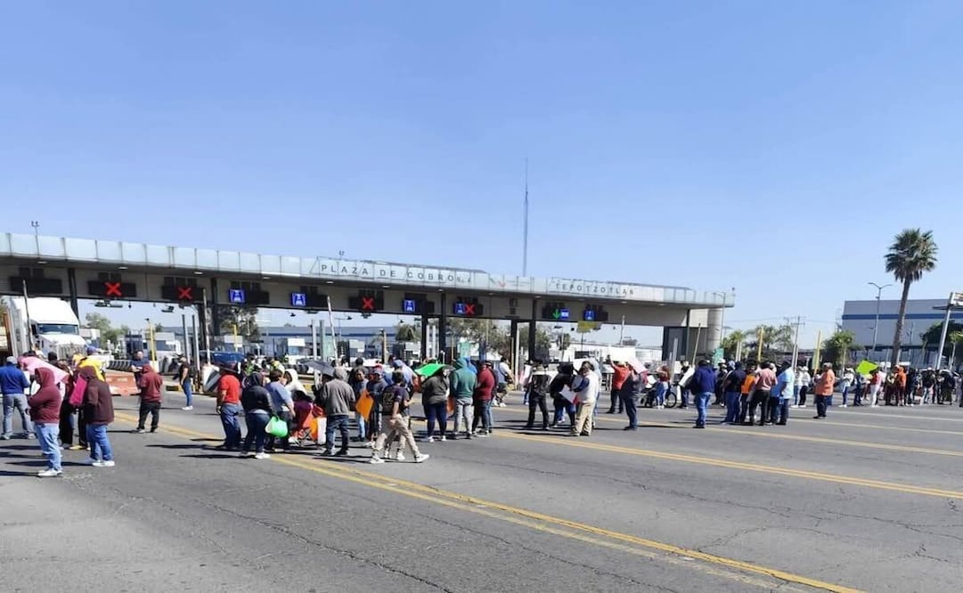 Manifestantes bloquean autopista México-Querétaro en Tepotzotlán (26/02/2025). Foto: Especial